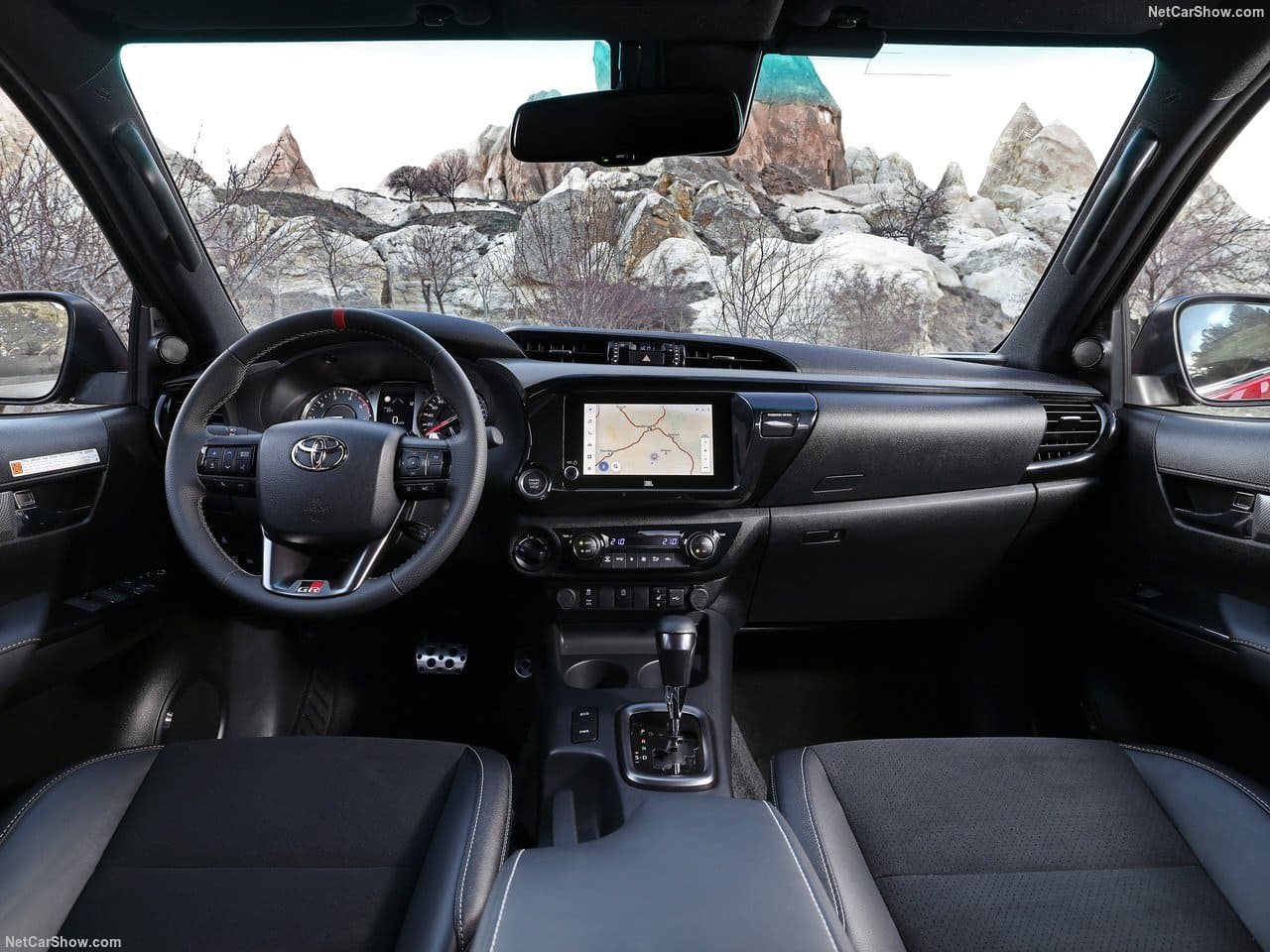 2024 - TOYOTA HILUX GR SPORT II, foto 71