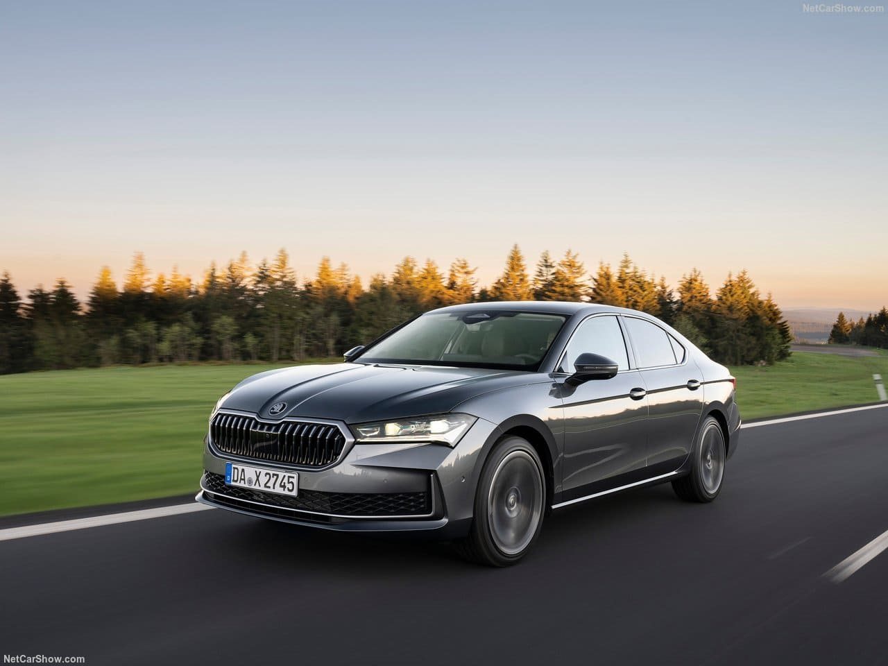 2024 - SKODA SUPERB, foto 17