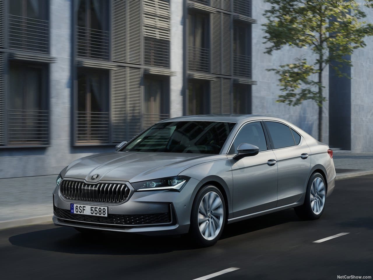 2024 - SKODA SUPERB, foto 23