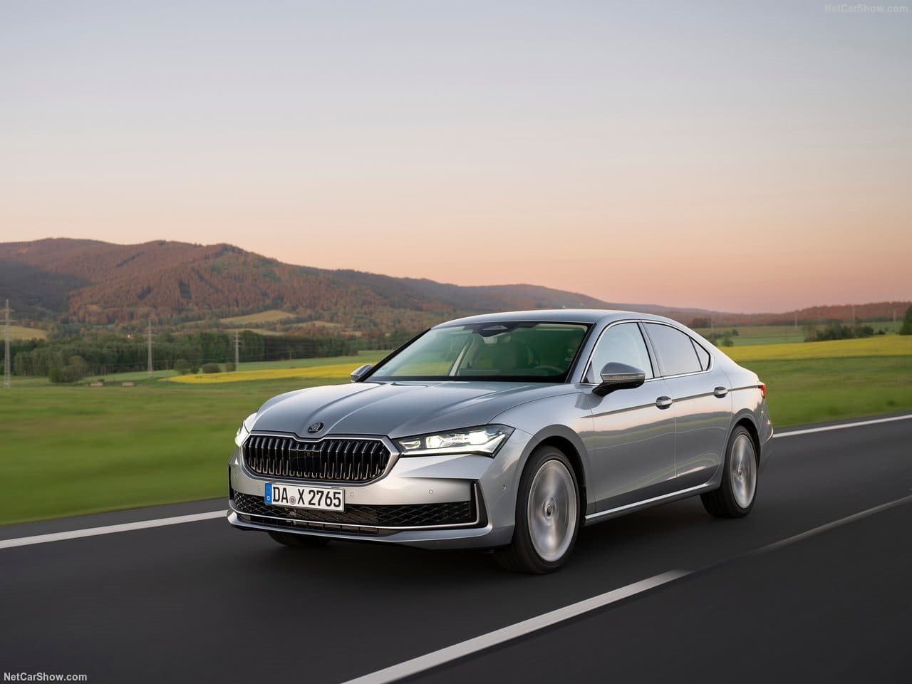 2024 - SKODA SUPERB, foto 25