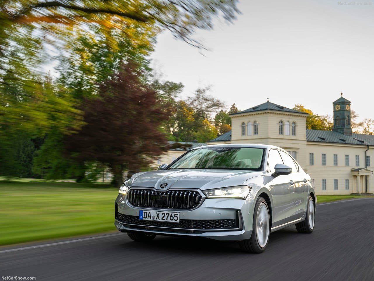 2024 - SKODA SUPERB, foto 27