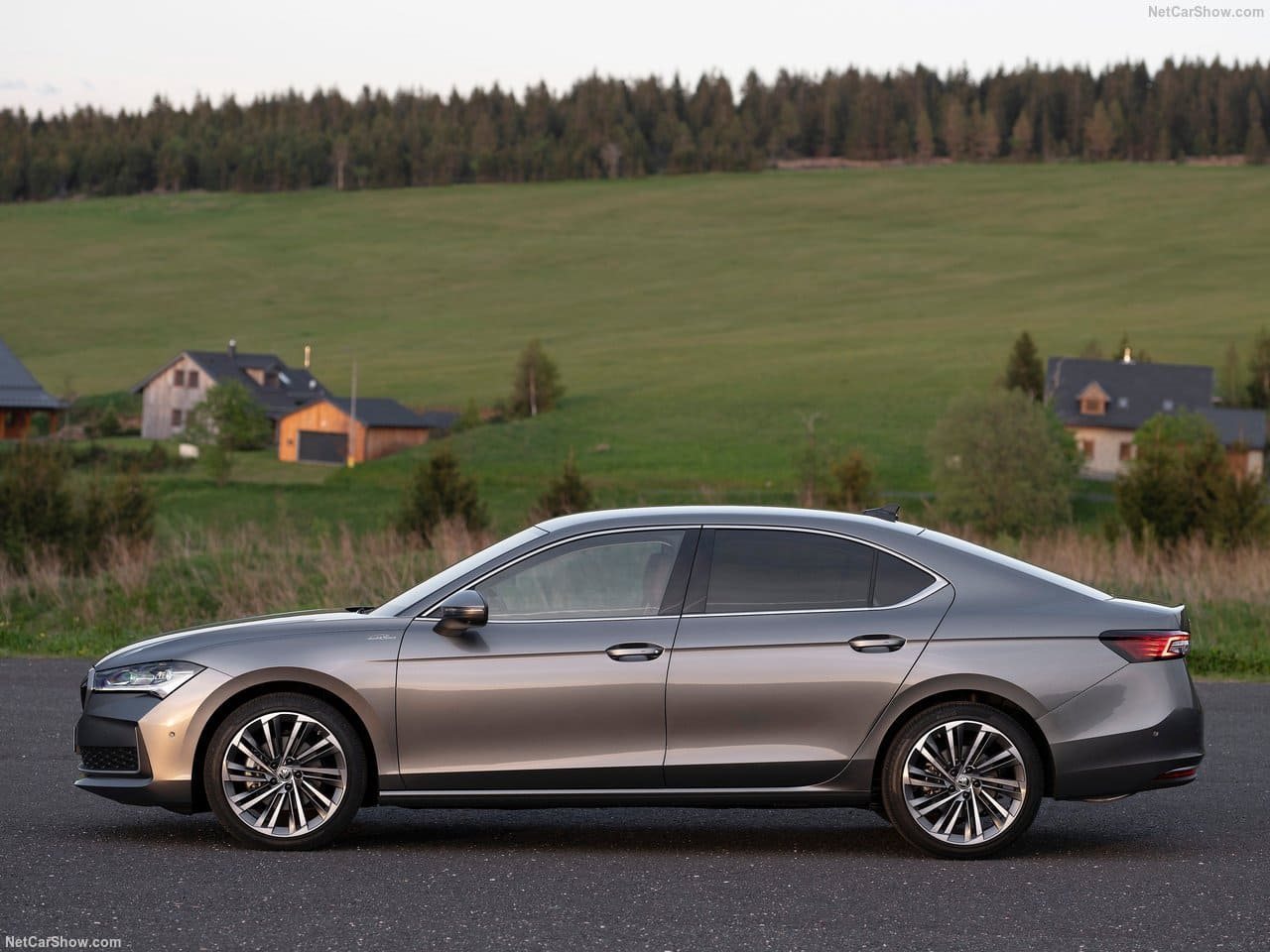 2024 - SKODA SUPERB, foto 35