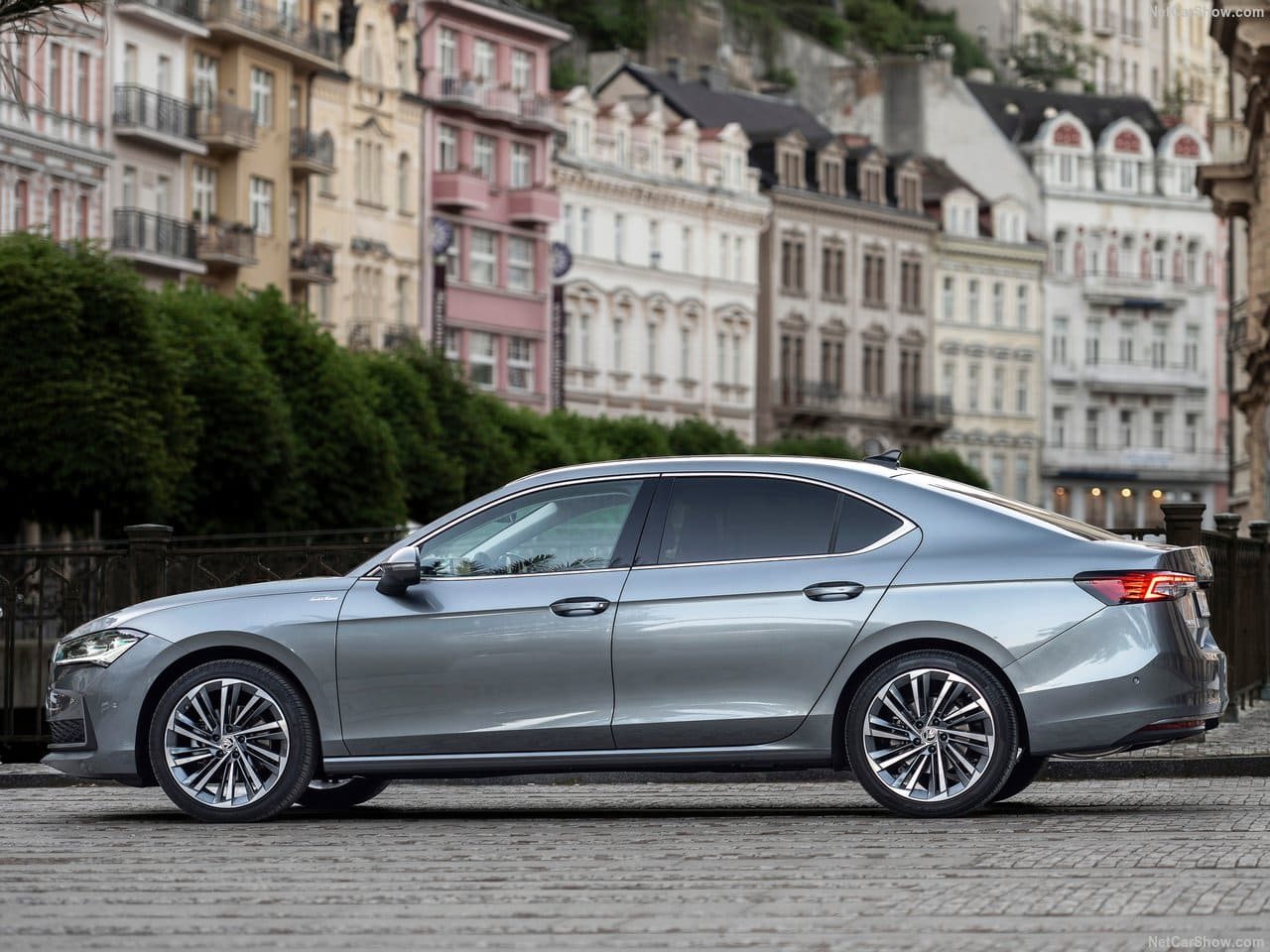 2024 - SKODA SUPERB, foto 39