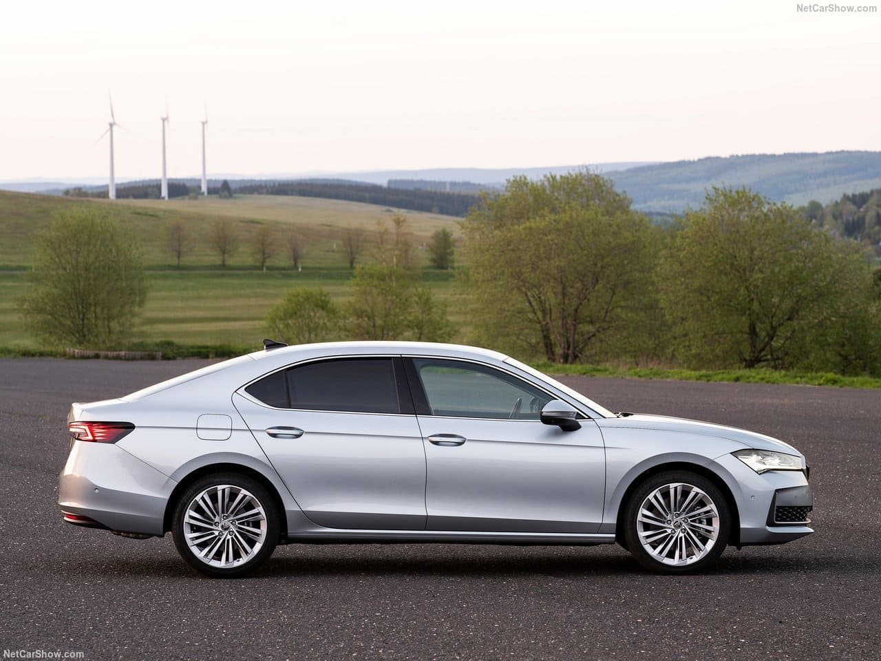 2024 - SKODA SUPERB, foto 42