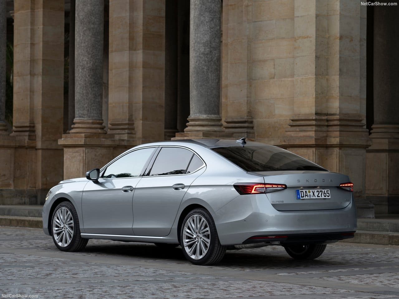 2024 - SKODA SUPERB, foto 57