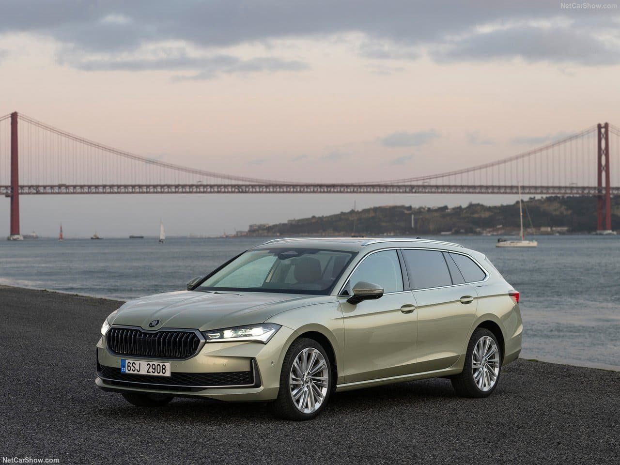 SKODA SUPERB COMBI, foto 10