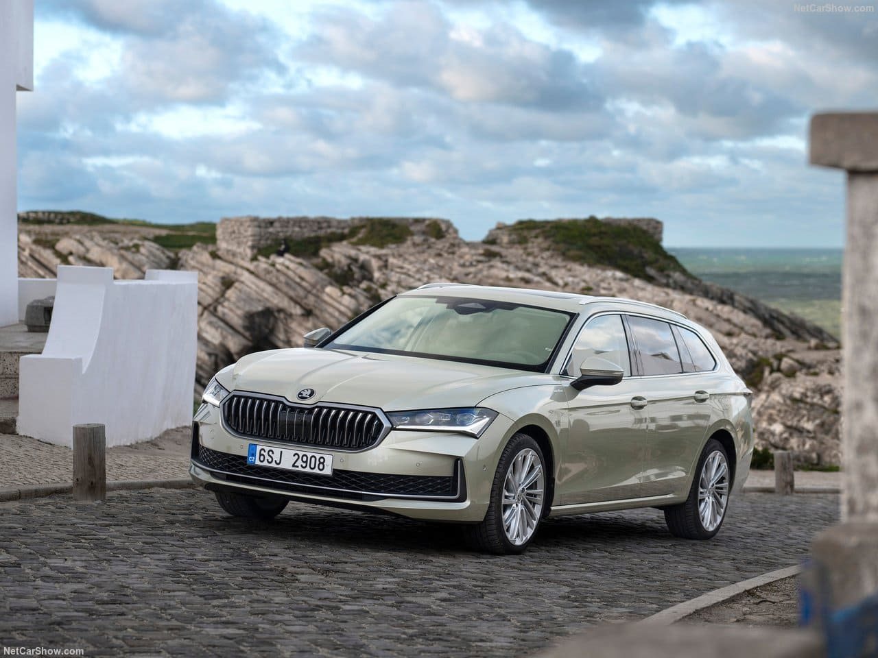 SKODA SUPERB COMBI, foto 11