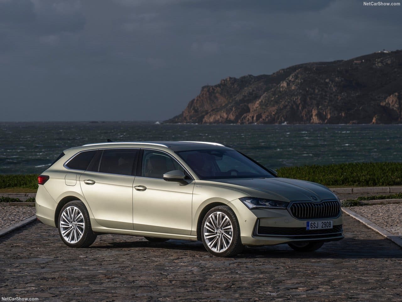 SKODA SUPERB COMBI, foto 14