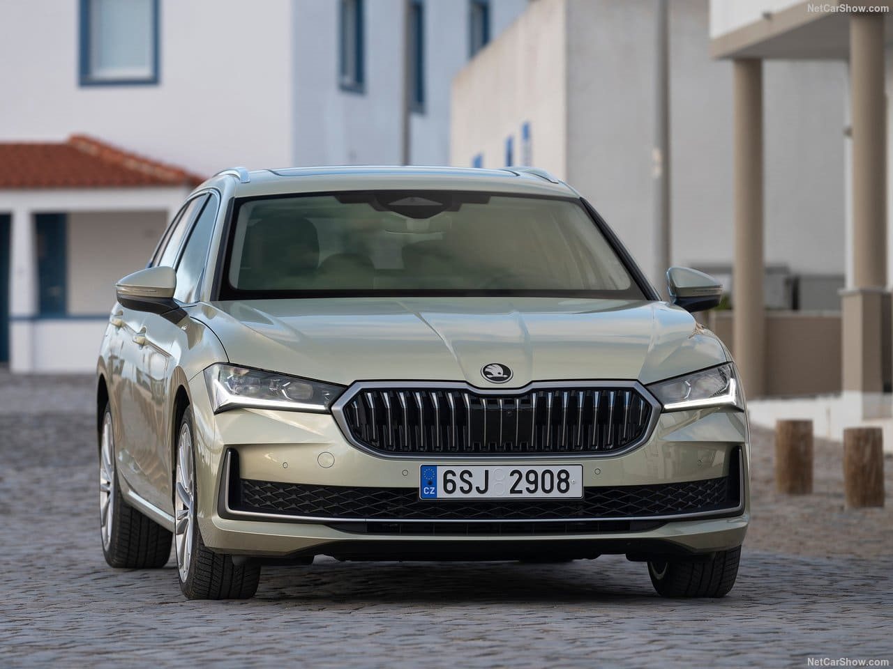 SKODA SUPERB COMBI, foto 17