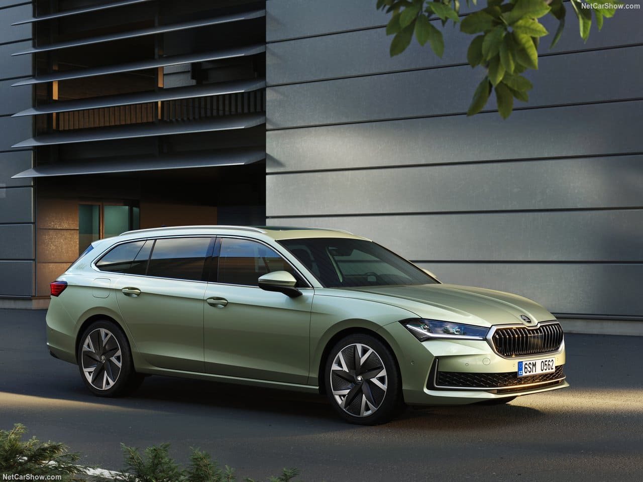 SKODA SUPERB COMBI, foto 18