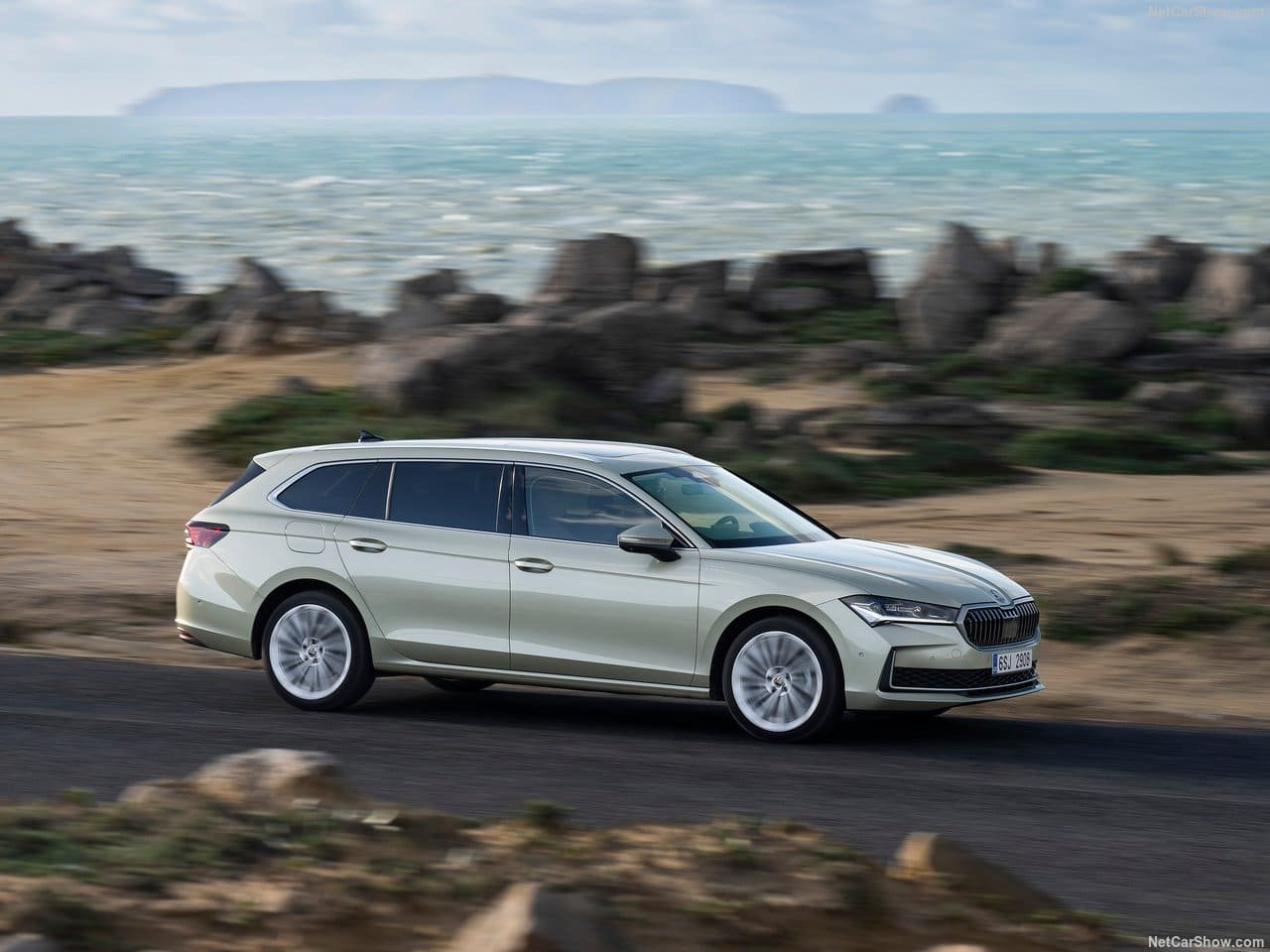SKODA SUPERB COMBI, foto 23
