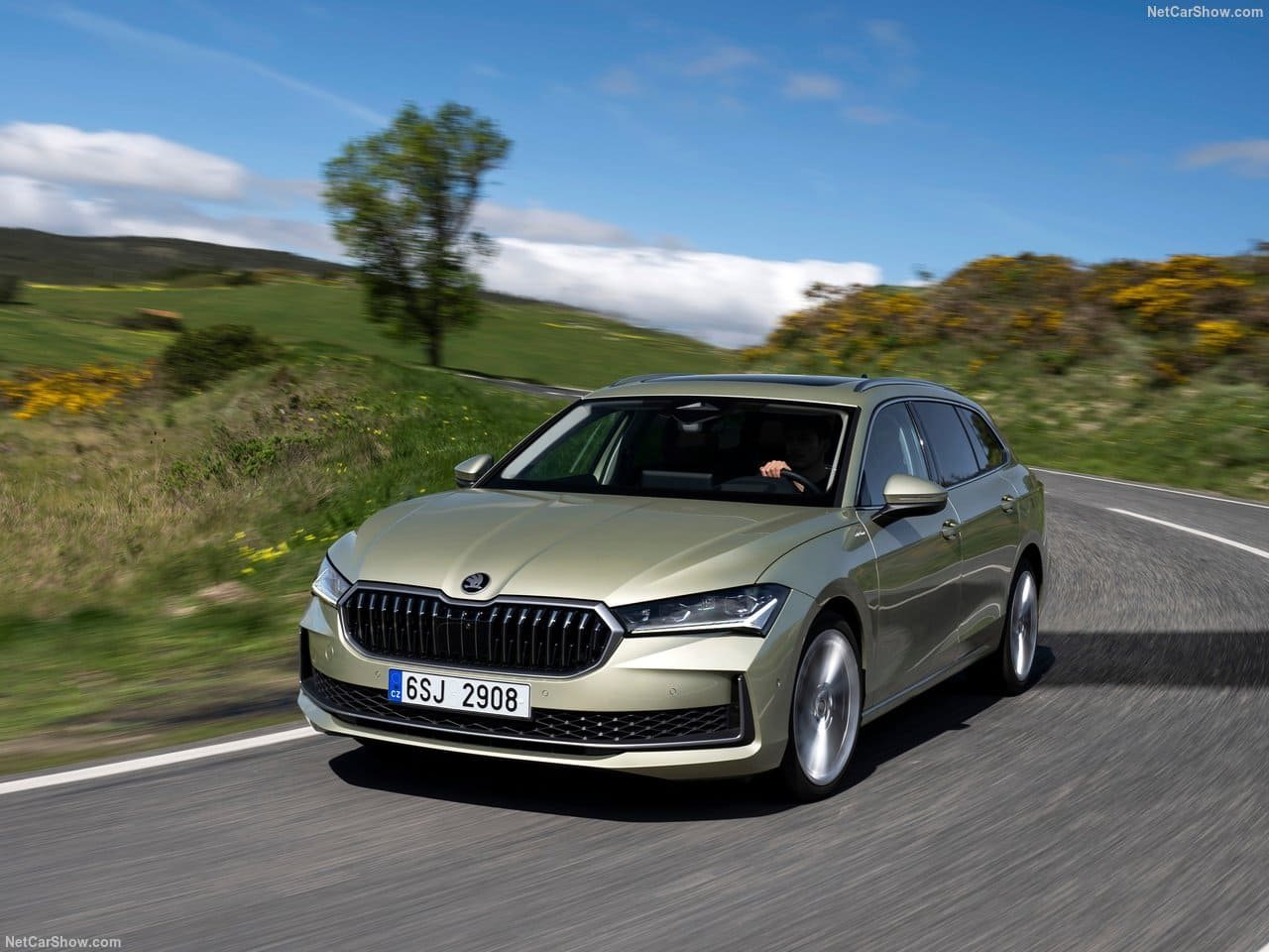 SKODA SUPERB COMBI, foto 31