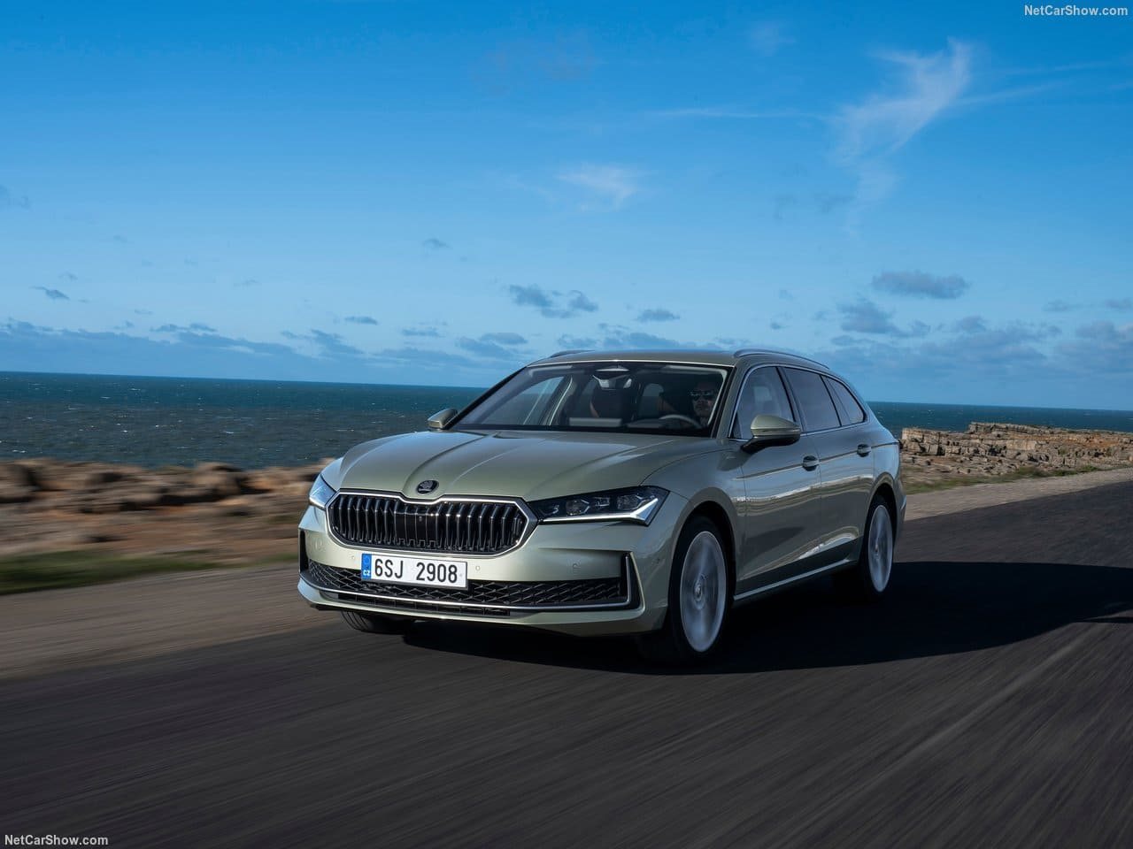 SKODA SUPERB COMBI, foto 34