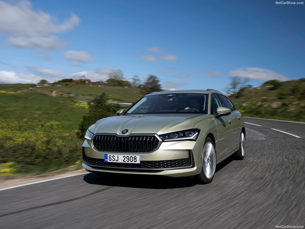 SKODA SUPERB COMBI, foto 38