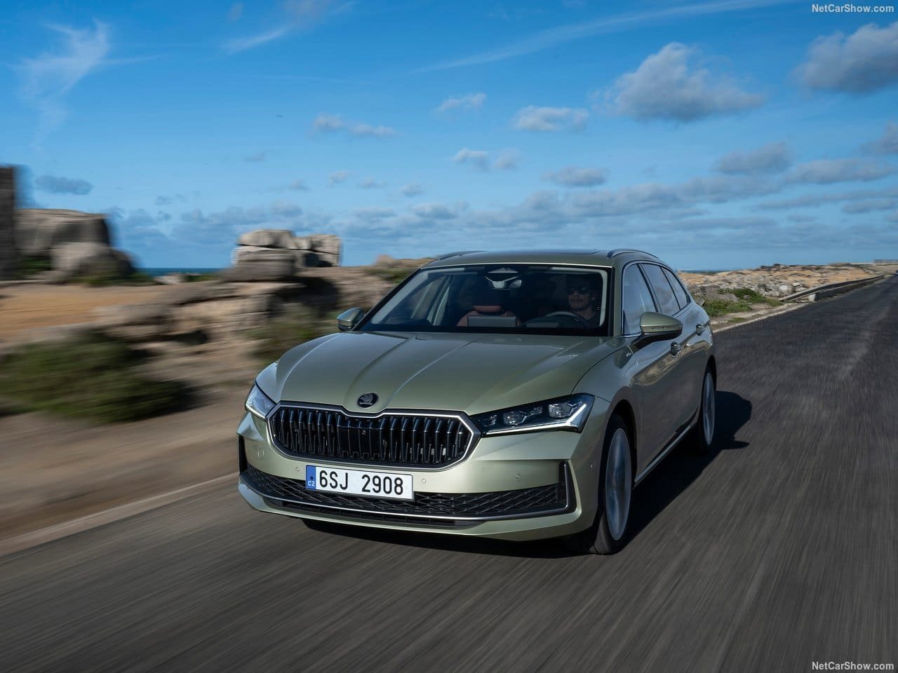 SKODA SUPERB COMBI, foto 39