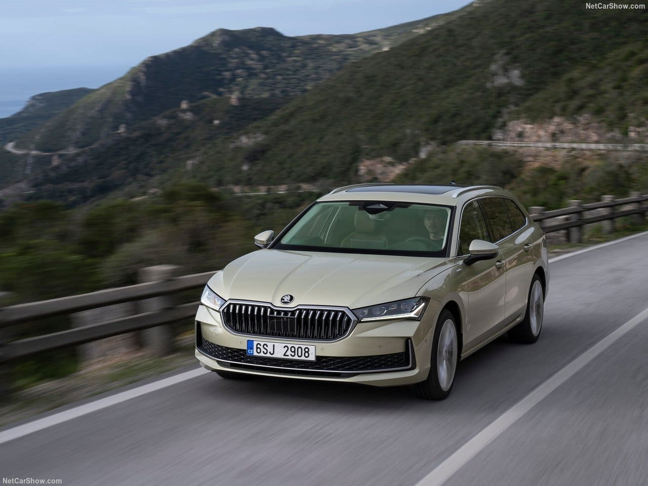 SKODA SUPERB COMBI, foto 41