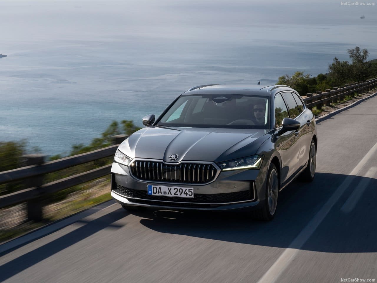 SKODA SUPERB COMBI, foto 51