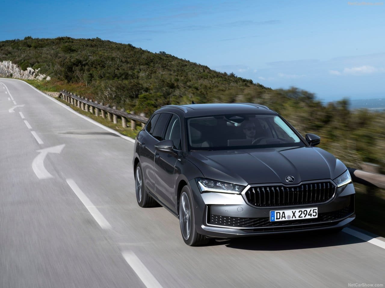 SKODA SUPERB COMBI, foto 60