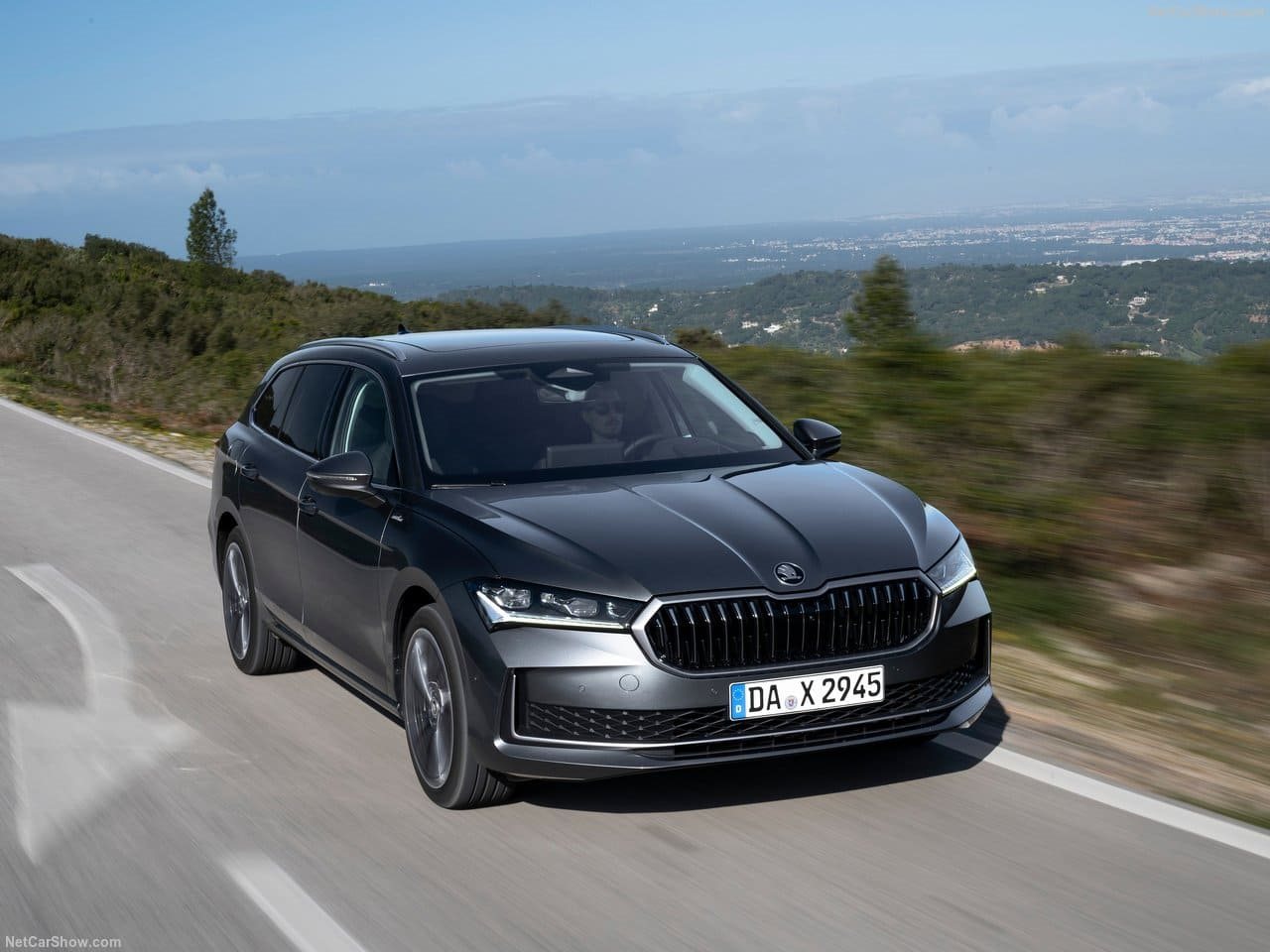 SKODA SUPERB COMBI, foto 61