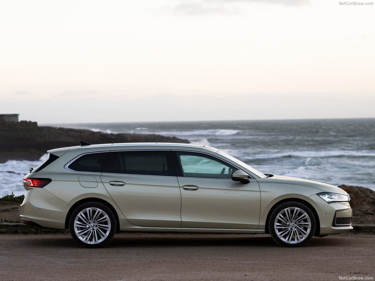 SKODA SUPERB COMBI, foto 73