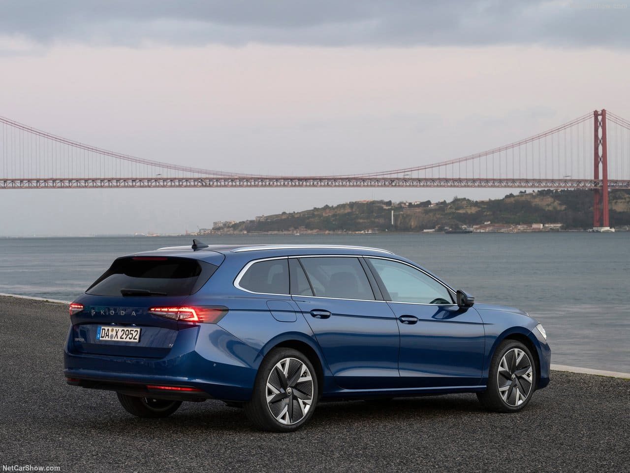 SKODA SUPERB COMBI, foto 81