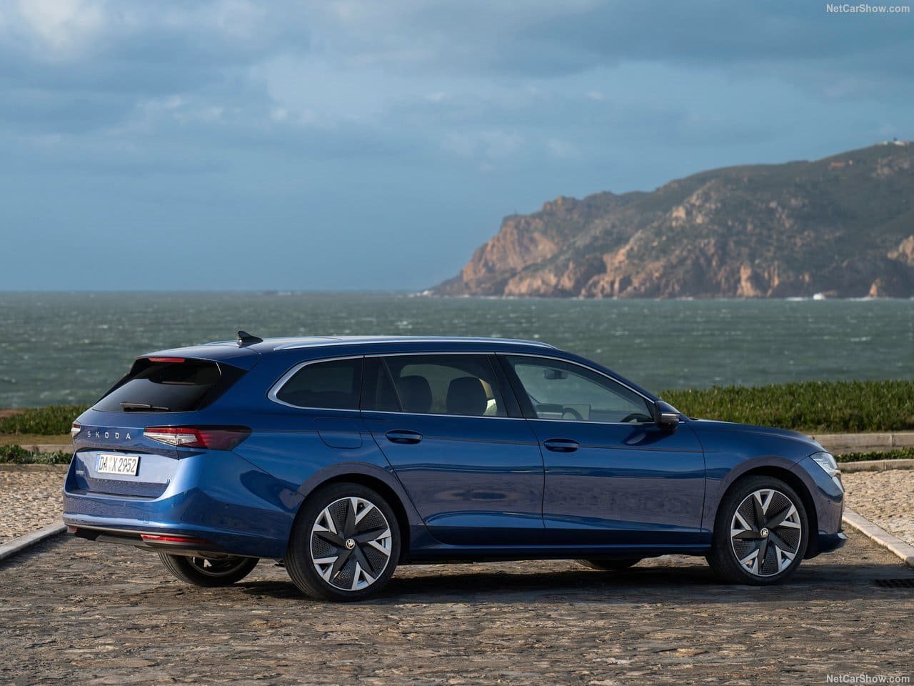 SKODA SUPERB COMBI, foto 82