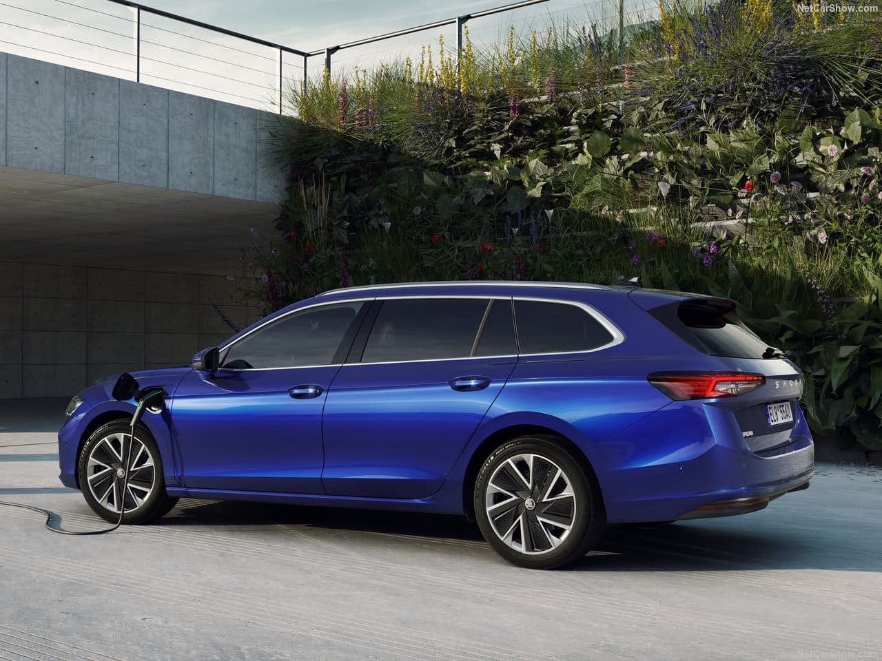 SKODA SUPERB COMBI, foto 84