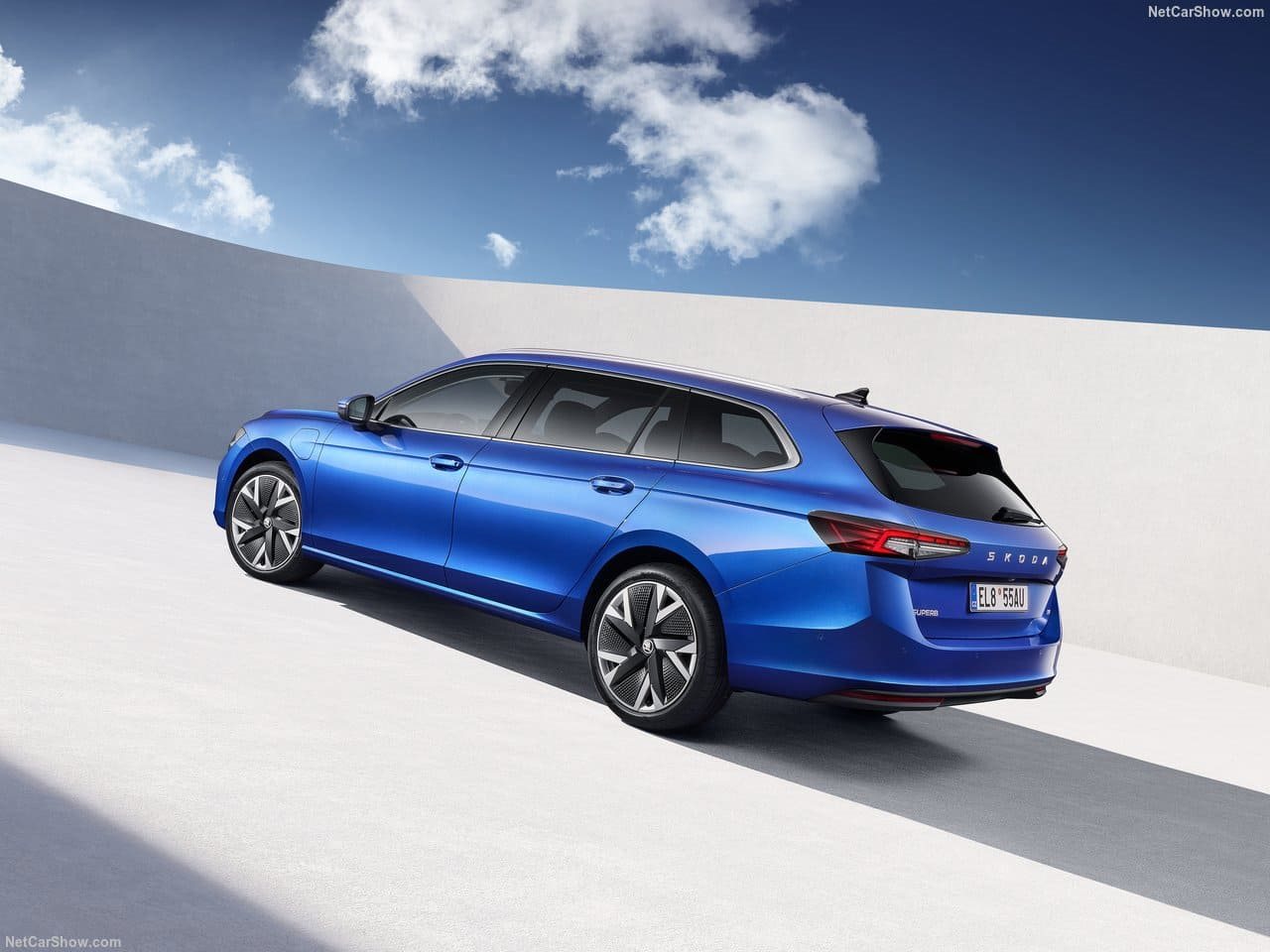 SKODA SUPERB COMBI, foto 85