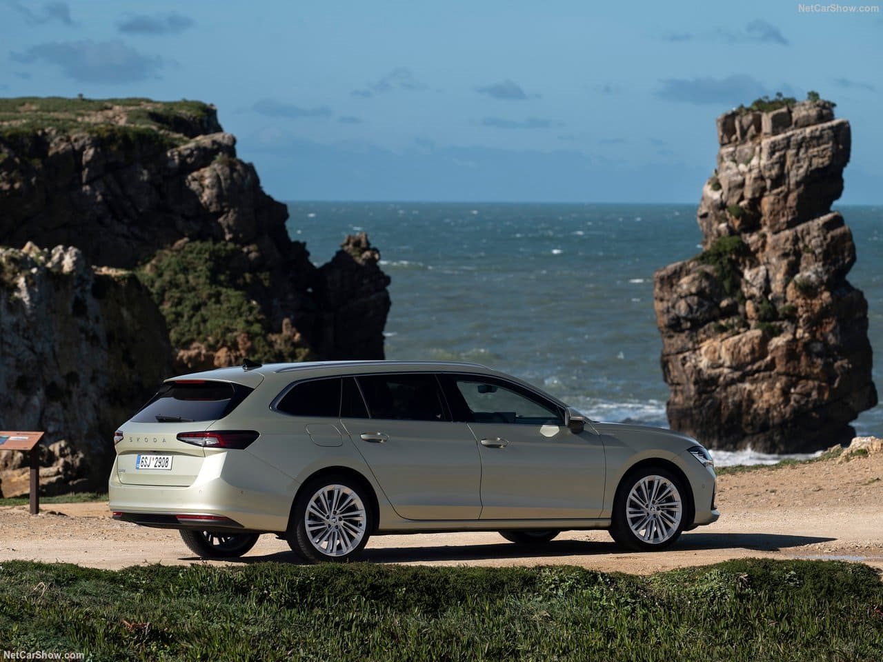 SKODA SUPERB COMBI, foto 90