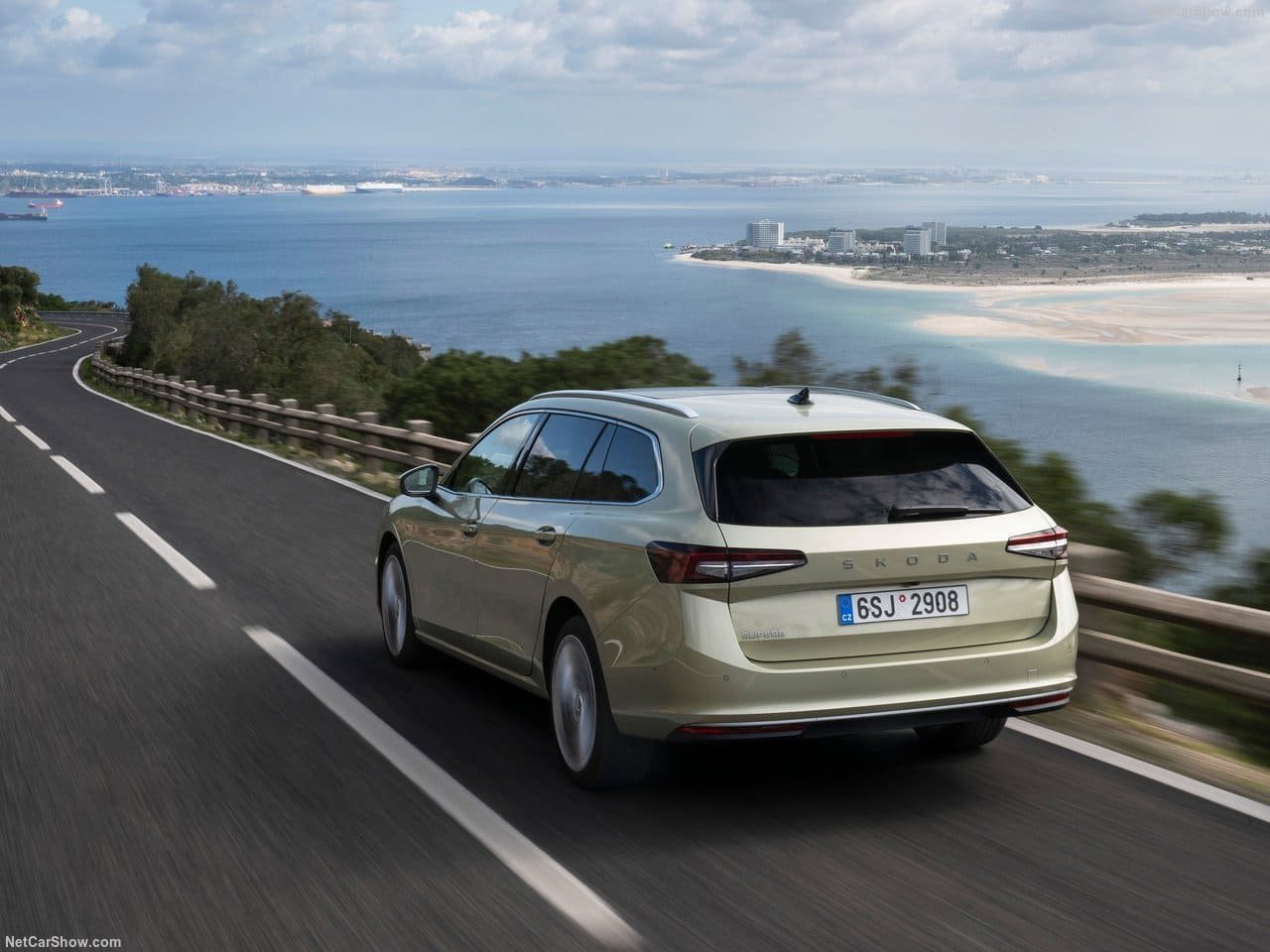 SKODA SUPERB COMBI, foto 98