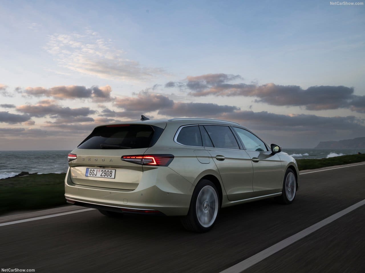 SKODA SUPERB COMBI, foto 103