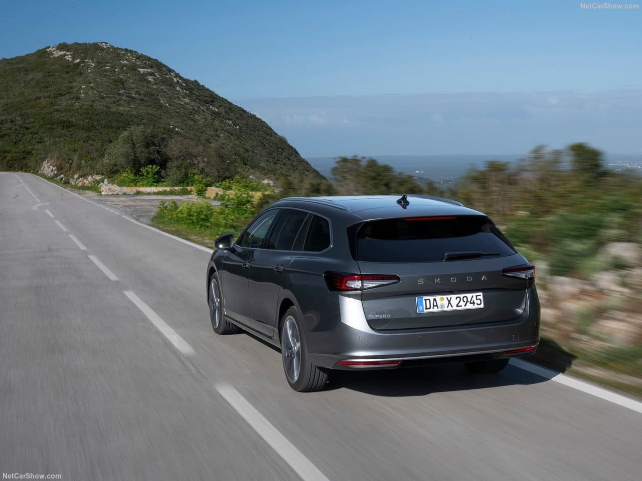SKODA SUPERB COMBI, foto 105