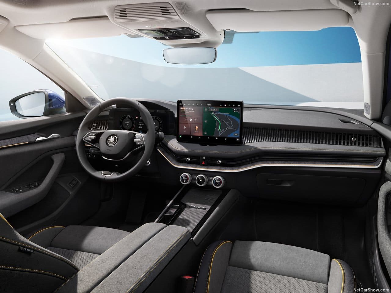 SKODA SUPERB COMBI, foto 120