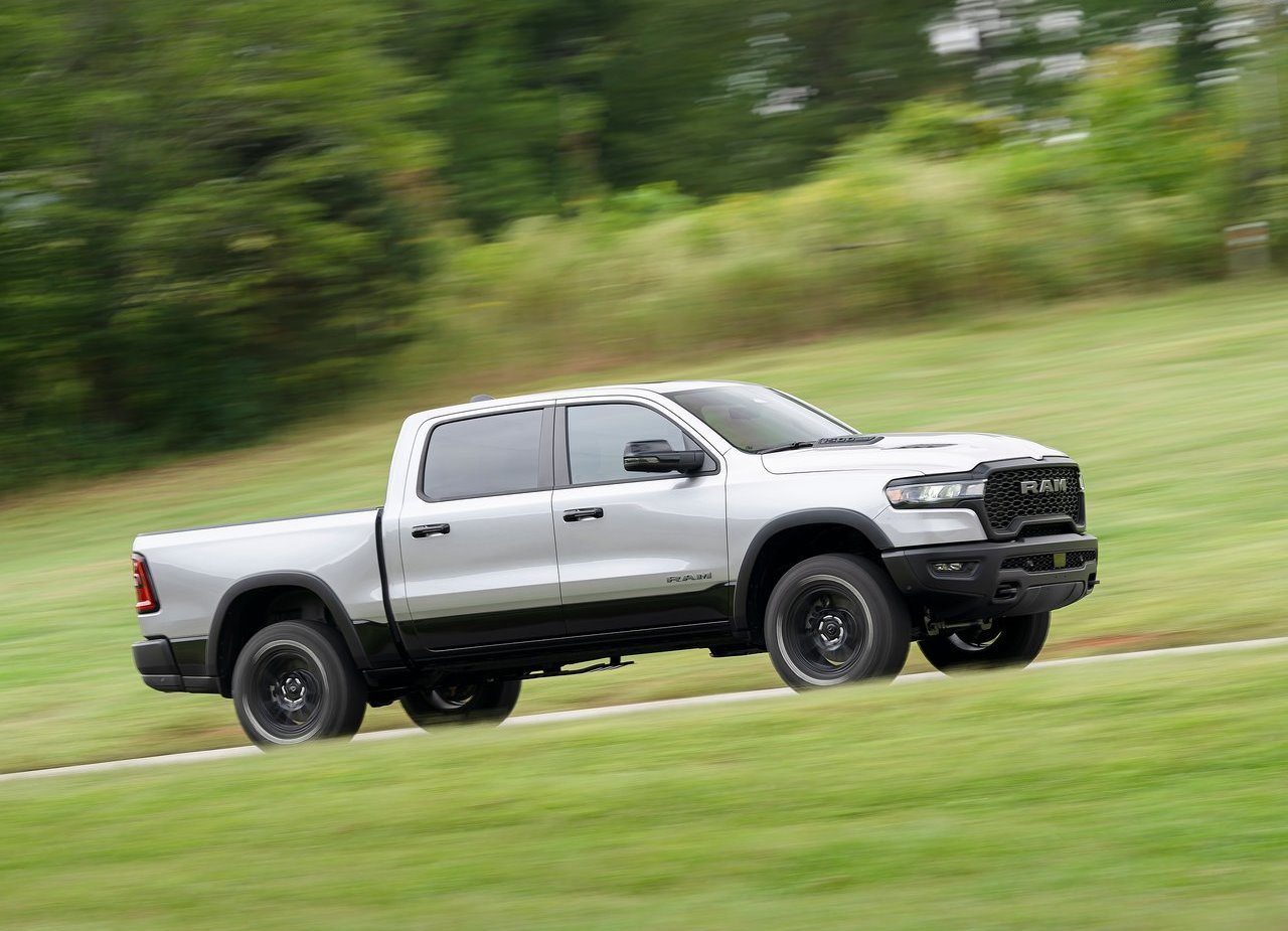 2025 - RAM 1500, foto 16