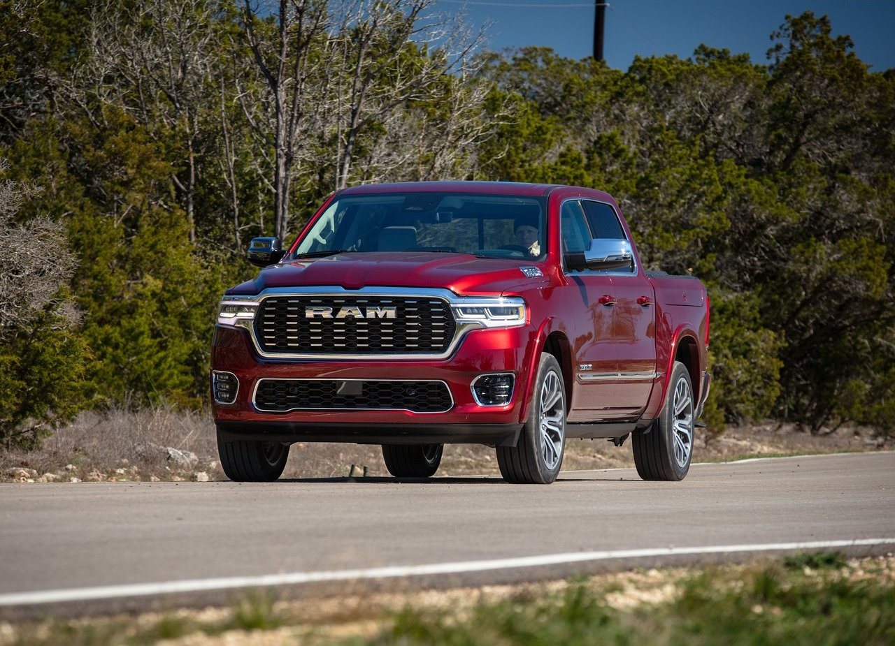 2025 - RAM 1500, foto 25