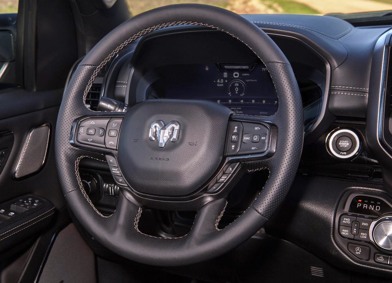 2025 - RAM 1500, foto 59