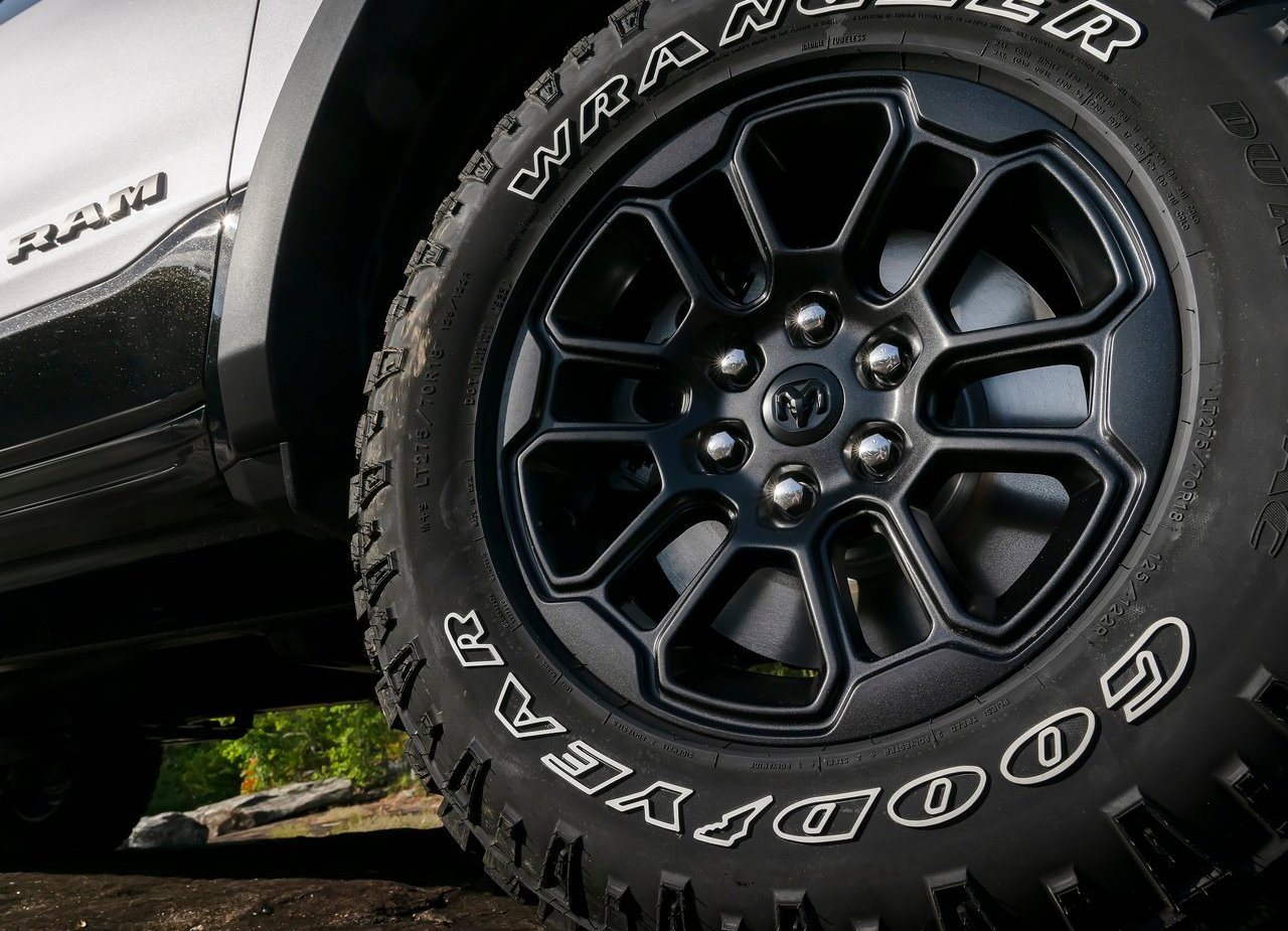 2025 - RAM 1500, foto 97