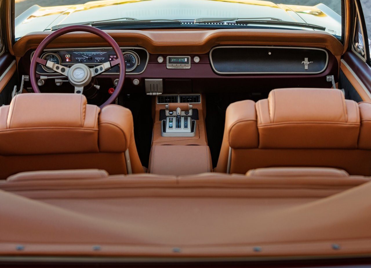 1965 - FORD MUSTANG CONVERTIBLE UNCAGED BY RINGBROTHERS, foto 49