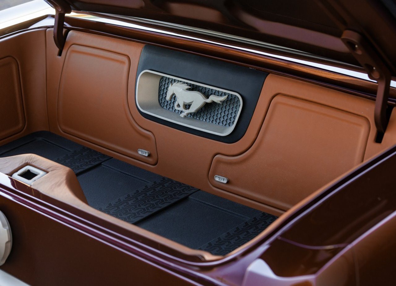 1965 - FORD MUSTANG CONVERTIBLE UNCAGED BY RINGBROTHERS, foto 103