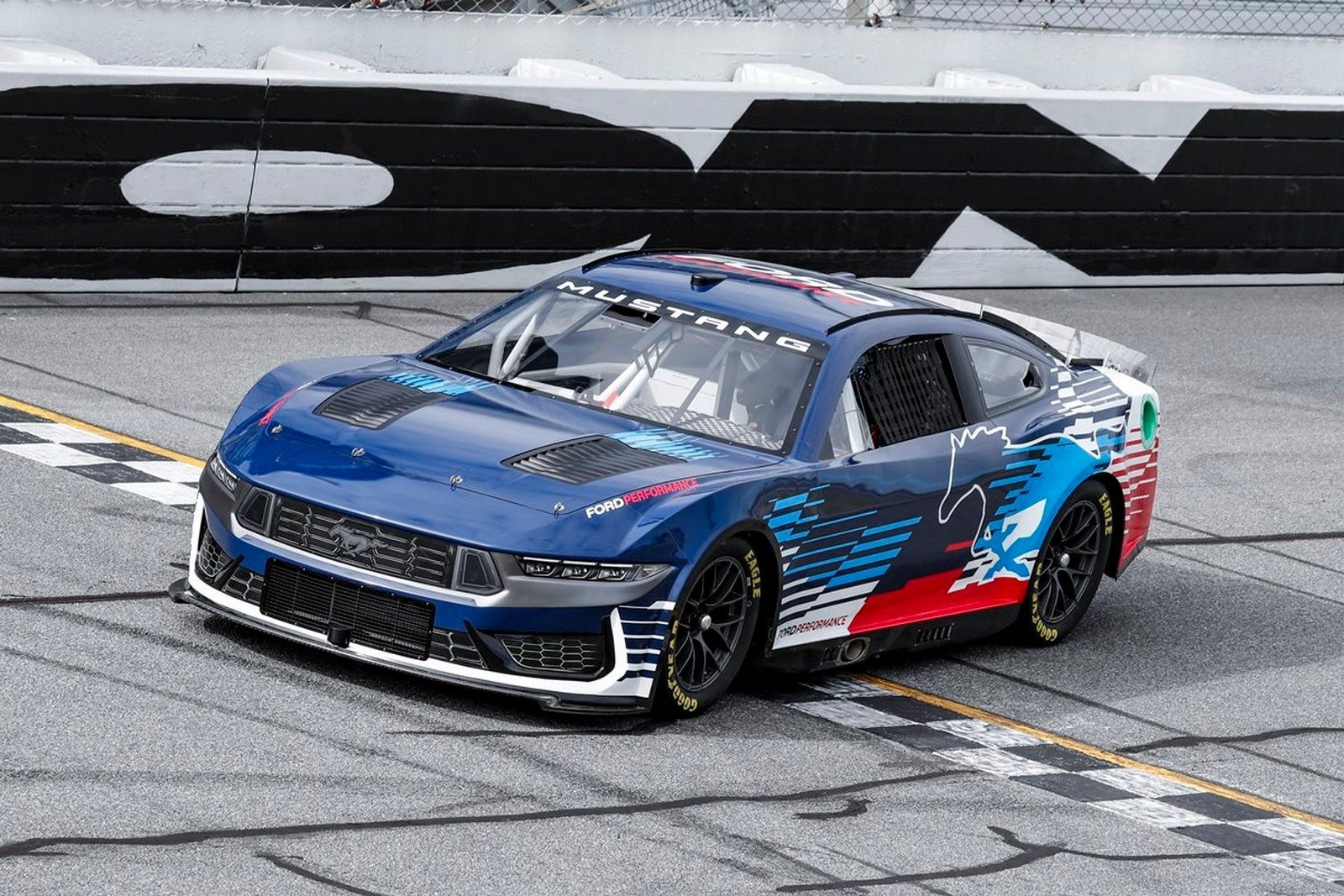 2024 - FORD MUSTANG NASCAR, foto 1