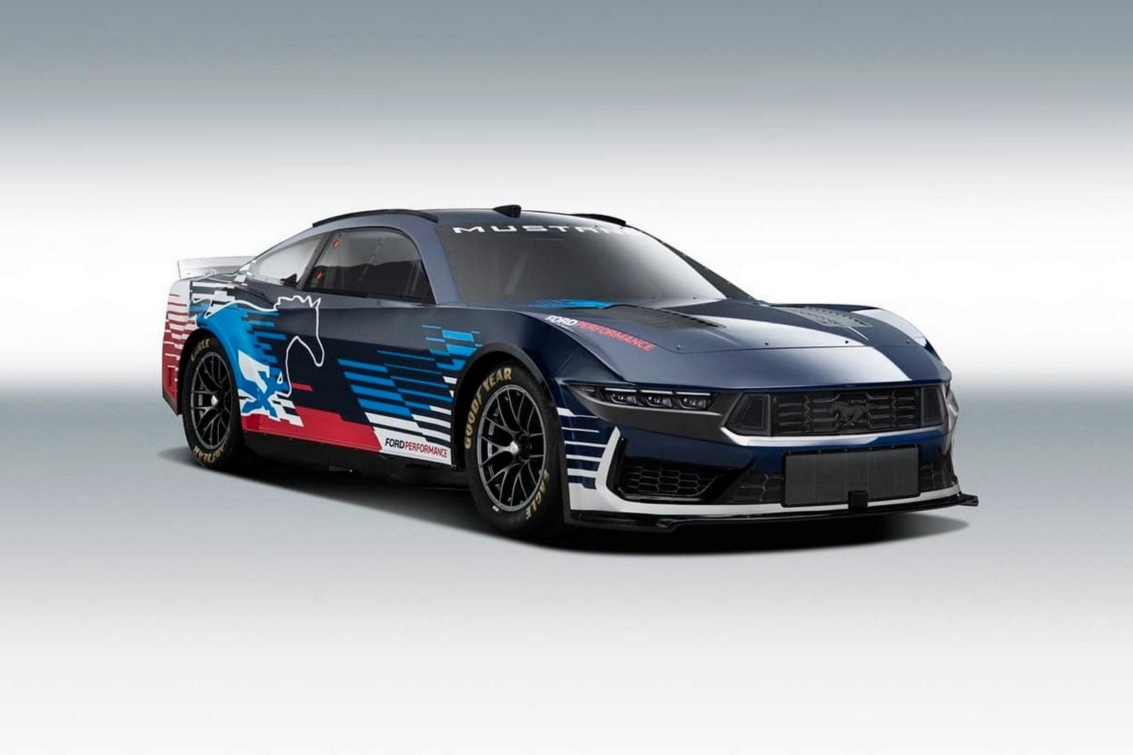 2024 - FORD MUSTANG NASCAR, foto 9