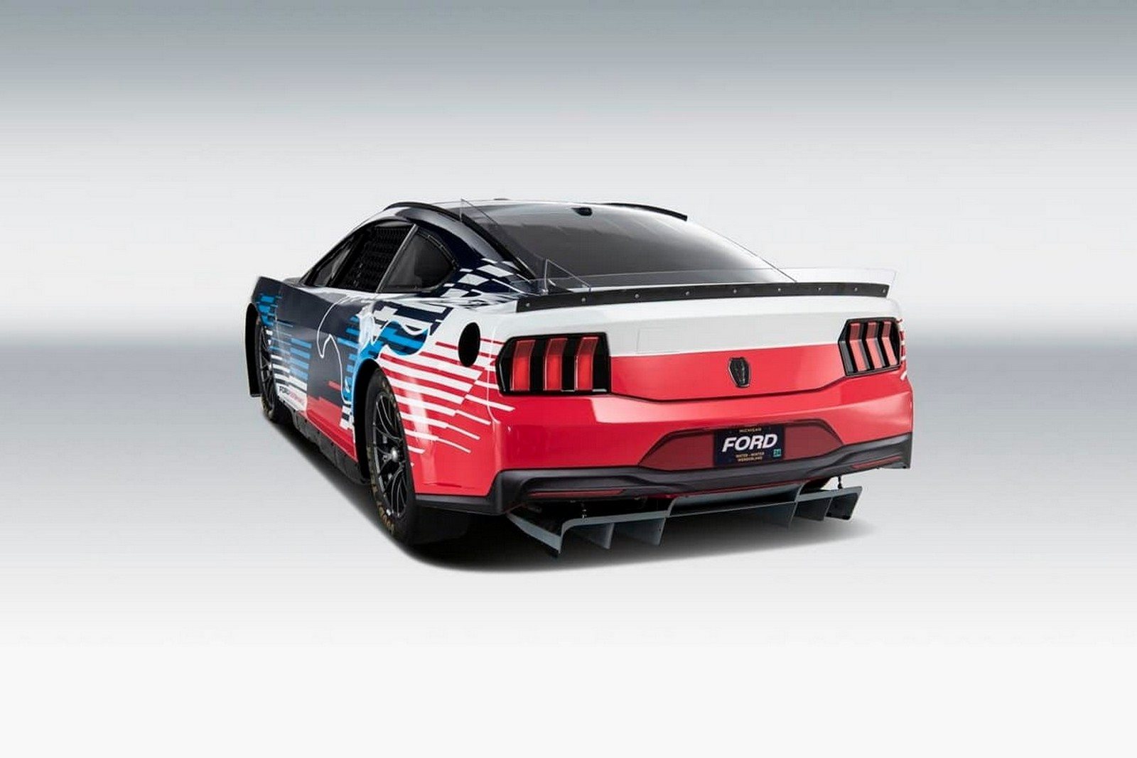 2024 - FORD MUSTANG NASCAR, foto 10