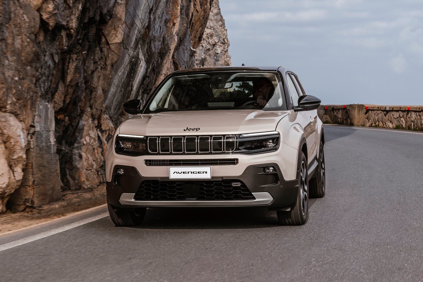 2024 - JEEP AVENGER e-HYBRID, foto 4