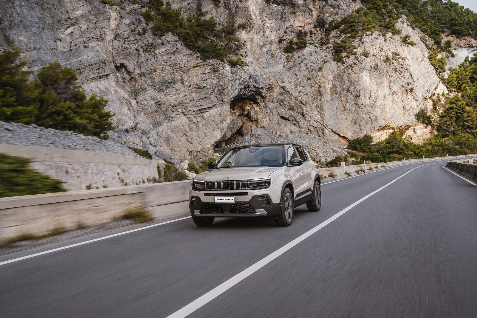 2024 - JEEP AVENGER e-HYBRID, foto 10