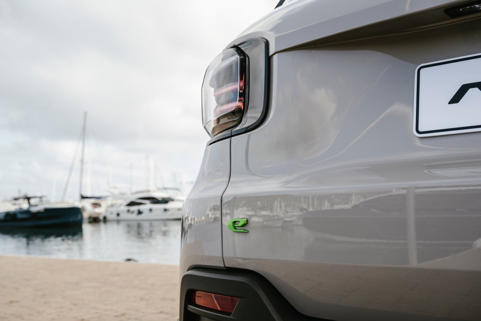 2024 - JEEP AVENGER e-HYBRID, foto 12