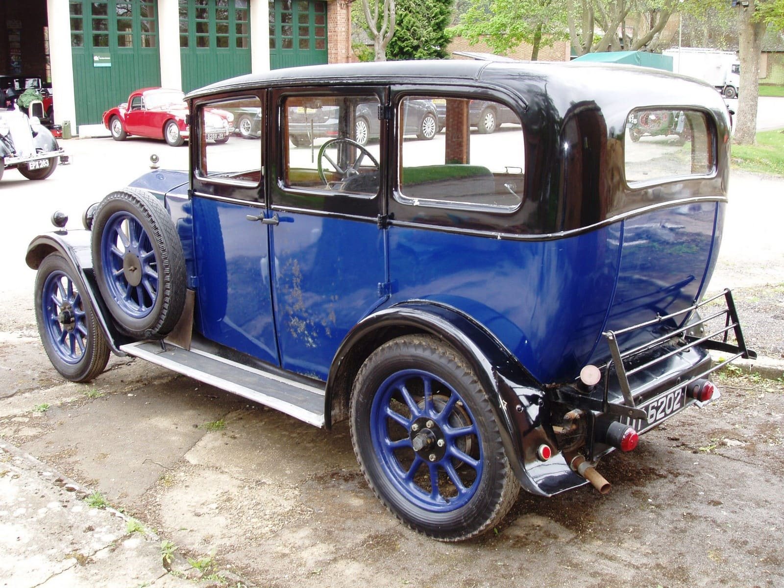 HUMBER 9/28 SALOON, foto 2