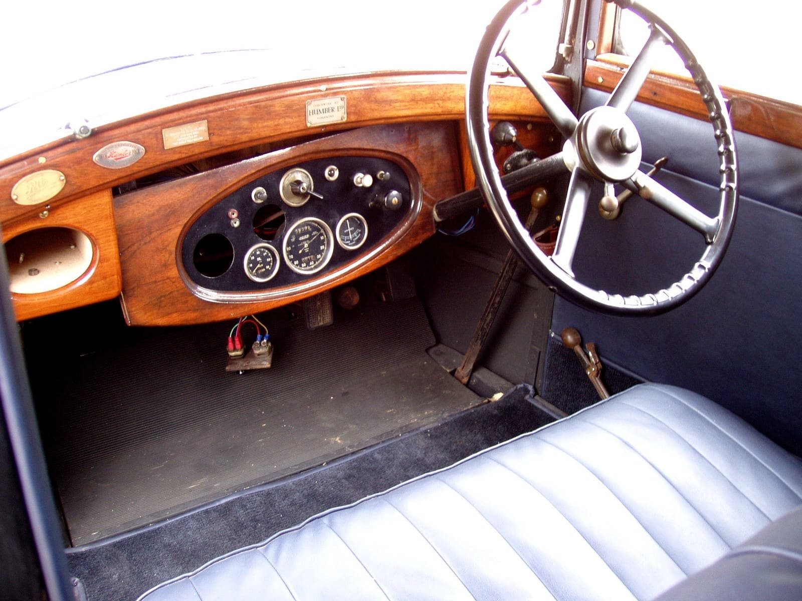HUMBER 9/28 SALOON, foto 4