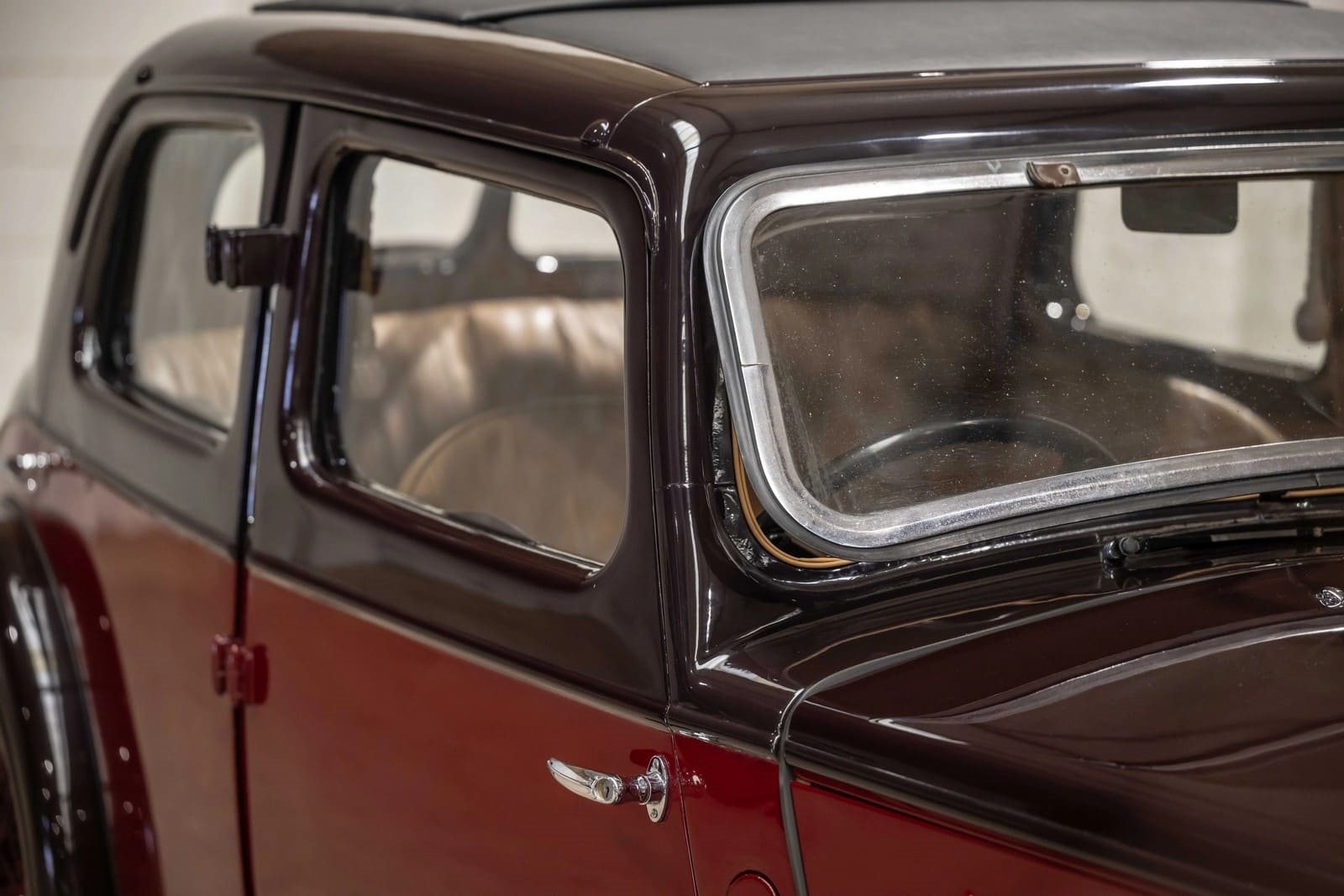 TRIUMPH GLORIA VITESSE SALOON, foto 33