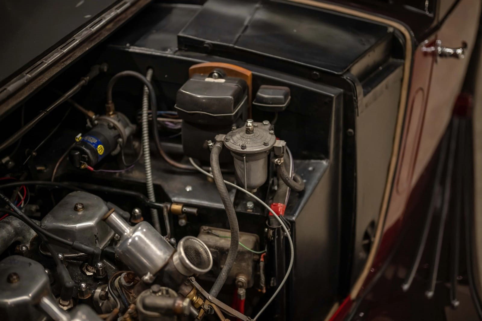 TRIUMPH GLORIA VITESSE SALOON, foto 101