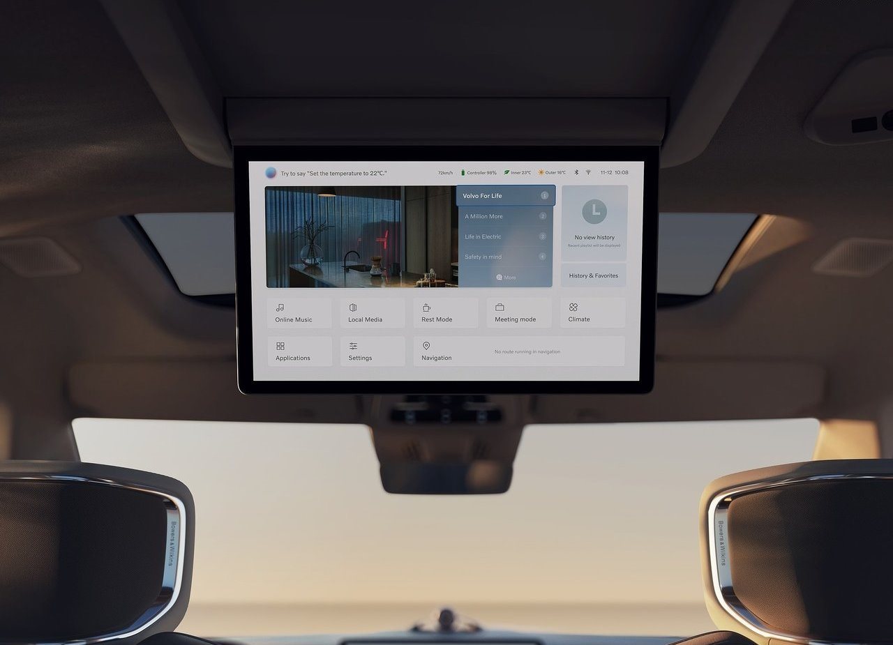 2024 - VOLVO EM90, foto 21